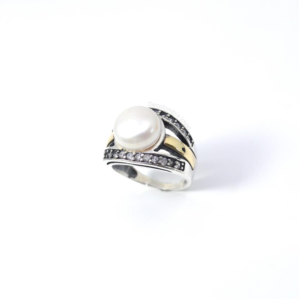 Anillo con Perla y Circones