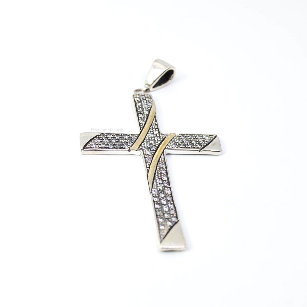 Dije Cruz Con Circones Y Lazos De Oro