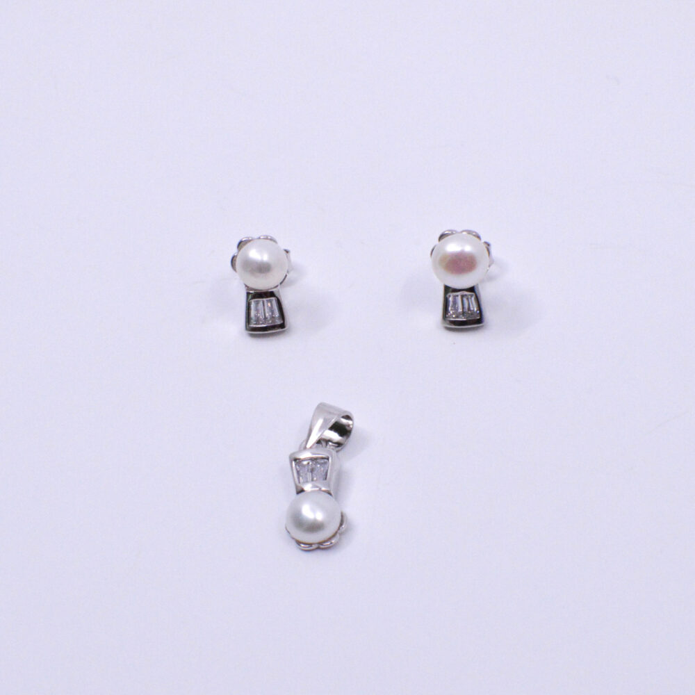 Aretes y Dije Perleada Plata 925