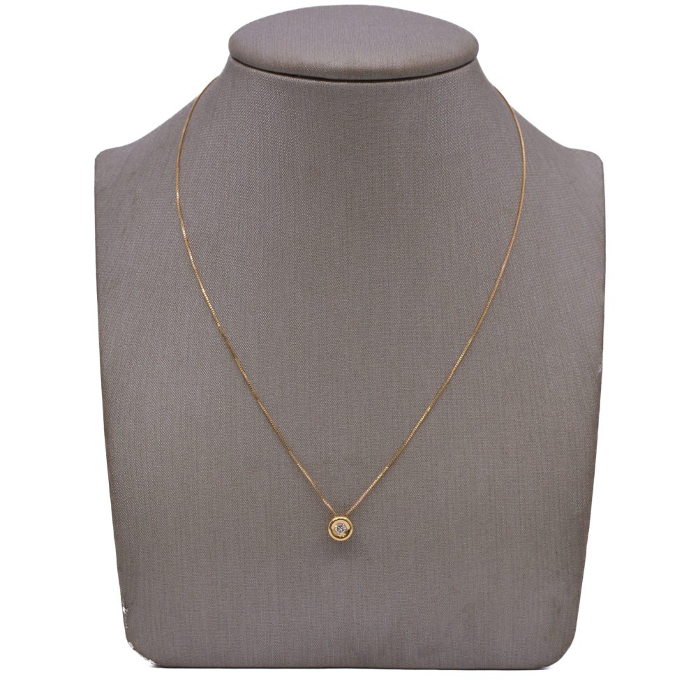 Cadena con Punto Diamante Oro 18k / 40cm